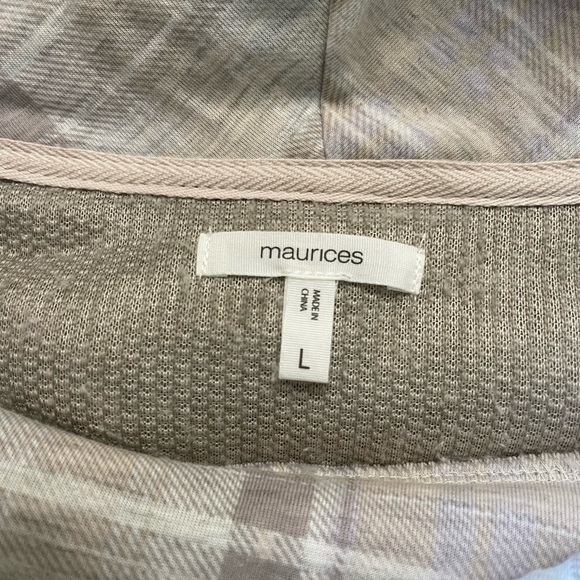 MAURICES, COWL NECK, SHERPA PULLOVER. LIGHT GREY WITH PLAID COWL. SIZE L - Picture 7 of 8